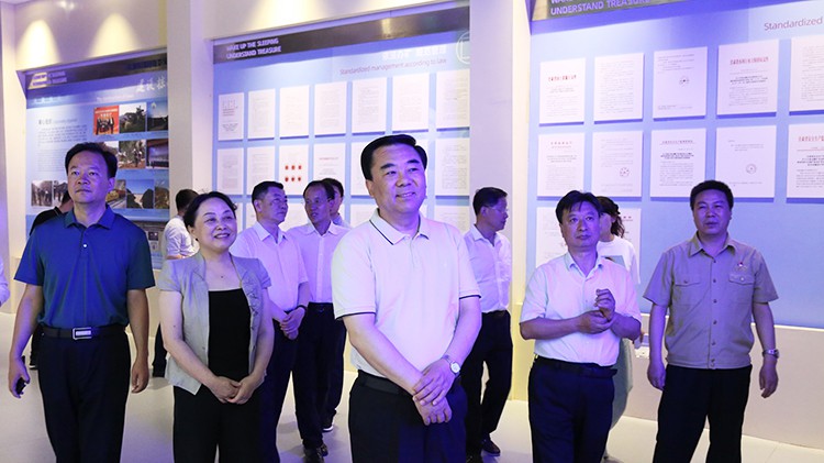 省委常委、省委统战部部长马廷礼莅临agingames股份调研