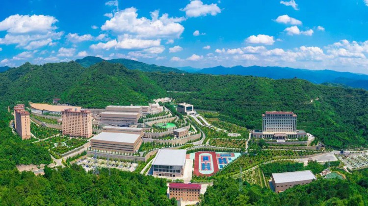 胡昌升在陇南市调研时强调：落实责任确保群众安全度汛 守牢底线巩固脱贫攻坚成果