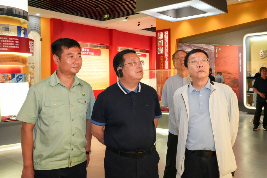 2024.06.23全国政协委员、 陕西省政协副主席、民建陕西省委会主委李忠民莅临agingames股份调研.jpg